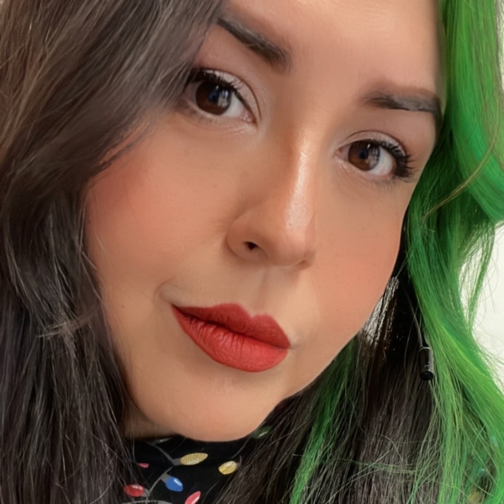 Meet your Posher, Vikky